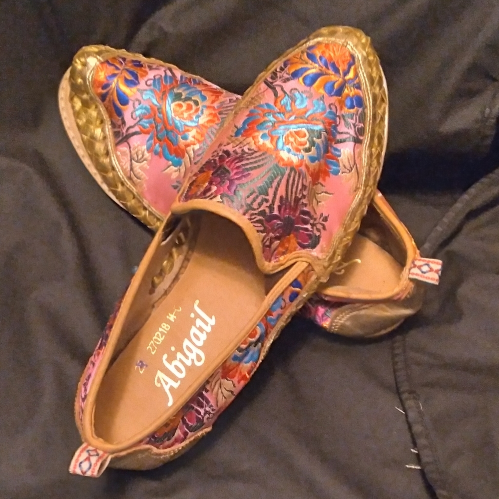 Shoes/Sandles